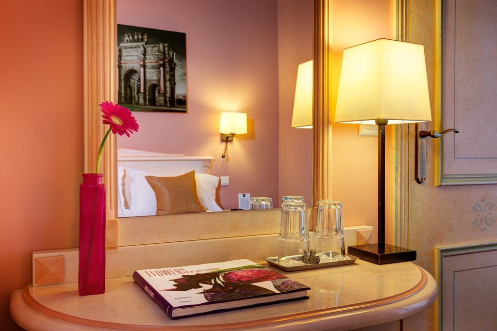 Hotel Louvre Sainte Anne Paris Eksteriør bilde